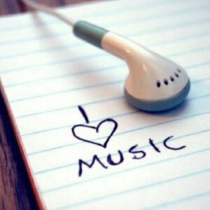 دانلود اهنگ hymn for the weekend izzamuzzic
